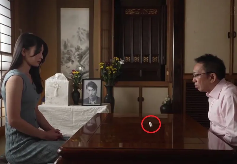 Một ngày sau tang lễ gã chồng, người yêu của con trai đã bị bố gã chồng ép chịch không bao đến mang thai