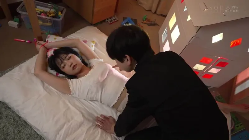 Trả thù anh trai thường xuyên bắt nạt bằng cách chịch em người yêu anh ấy